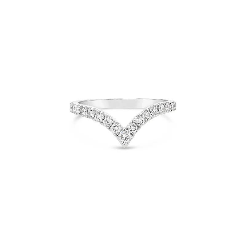 Castle-set Round Brilliant Cut Graduated Diamond Vivienne Ring - 18ct White Gold