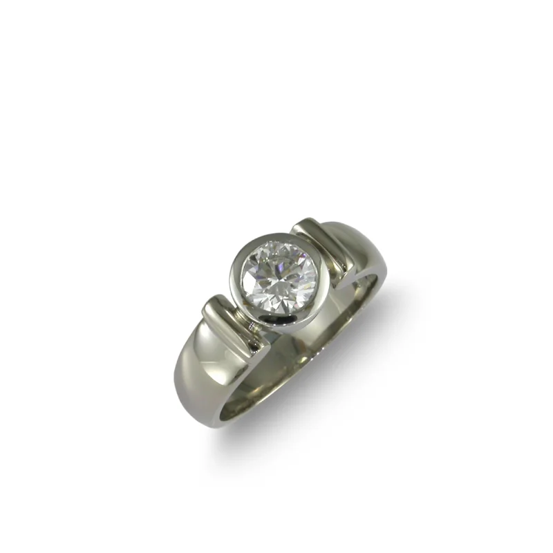 Custom - Designed Diamond Rings to Reflect Your Personality18ct White Gold & Platinum Diamond Ring