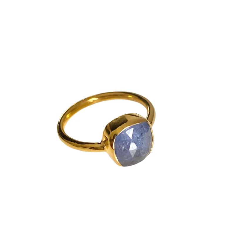 Amethyst Gemstone Rings in a Vintage - Style SettingFaceted Square Cut Natural Gemstone Gold Plated Sterling Silver Solitaire Ring - Tanzanite