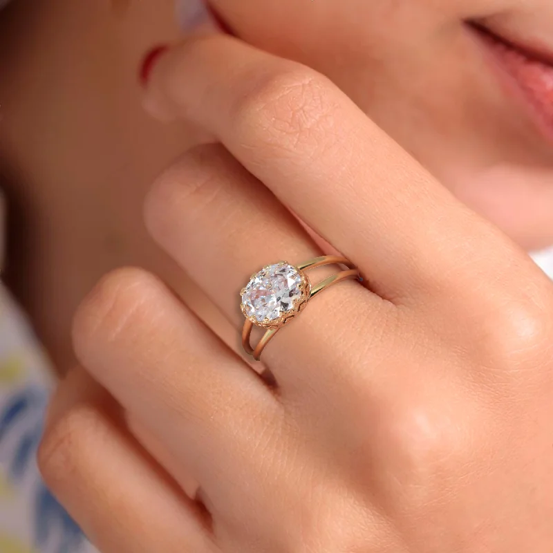 Amethyst Gemstone Rings in a Vintage - Style SettingClear Quartz Ring - April Birthstone - Clear Quartz Gemstone Double Band Vintage Oval Crown Ring