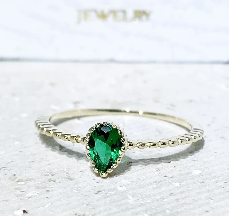 Emerald Gemstone Rings with Filigree - Bordered SettingsEmerald Ring - May Birthstone - Pear-Shaped Emerald Gemstone Tiny Stacking Ring