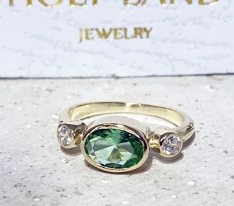 Amethyst Gemstone Rings in a Vintage - Style SettingGreen Sapphire Ring - Triple Ring - Gold Ring - Hammered Ring - Gemstone Ring - Sapphire Jewelry