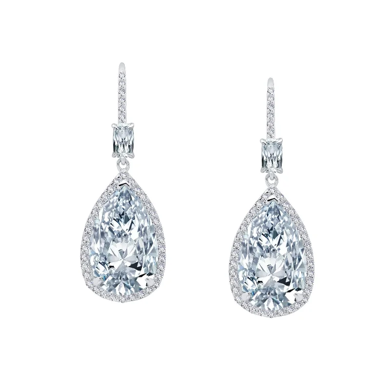 Lafonn Red Carpet Pear Diamond Earring 8E030CLP00