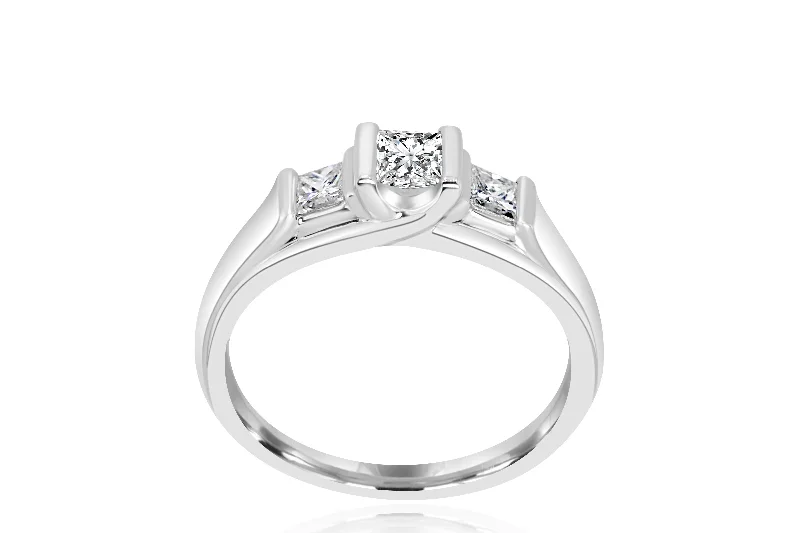 Three - Stone Diamond Rings with Princess - Cut Diamonds18k 3-stone Princess Cut Diamond Ring