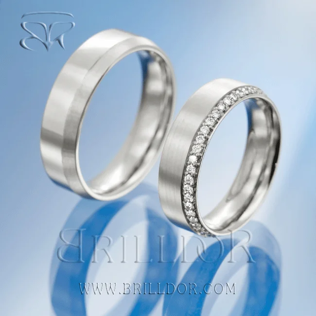 Desire of Saturn wedding bands