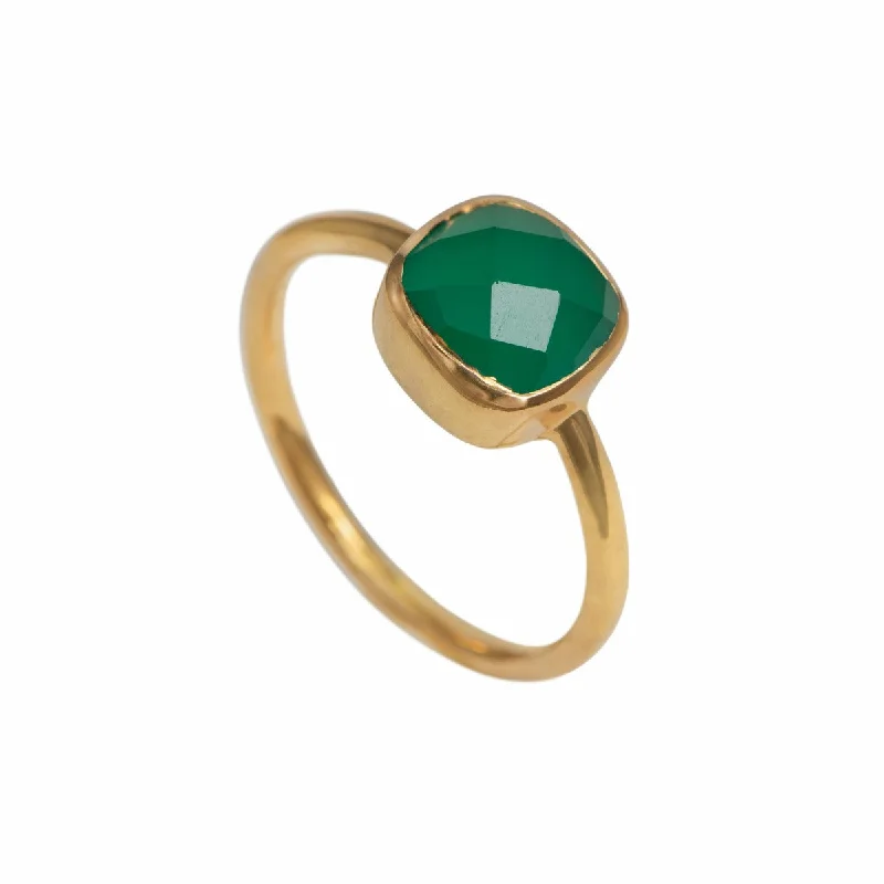 Amethyst Gemstone Rings in a Vintage - Style SettingFaceted Square Cut Natural Gemstone Gold Plated Sterling Silver Solitaire Ring - Green Onyx