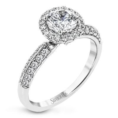 Solitaire Diamond Rings in Platinum SettingsEngagement Ring in 18k Gold with Diamonds