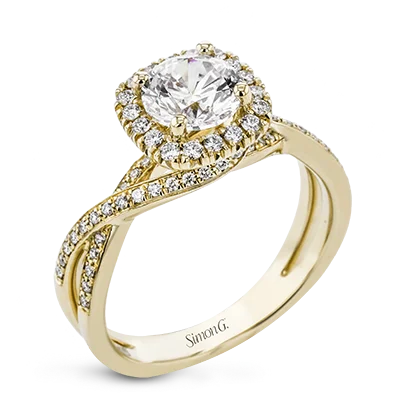 Solitaire Diamond Rings in Platinum SettingsEngagement Ring in 18k Gold with Diamonds