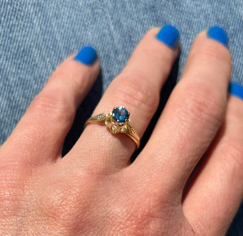 Amethyst Gemstone Rings in a Vintage - Style SettingBlue Topaz Ring - December Birthstone - Round Blue Topaz Gemstone Flower Ring