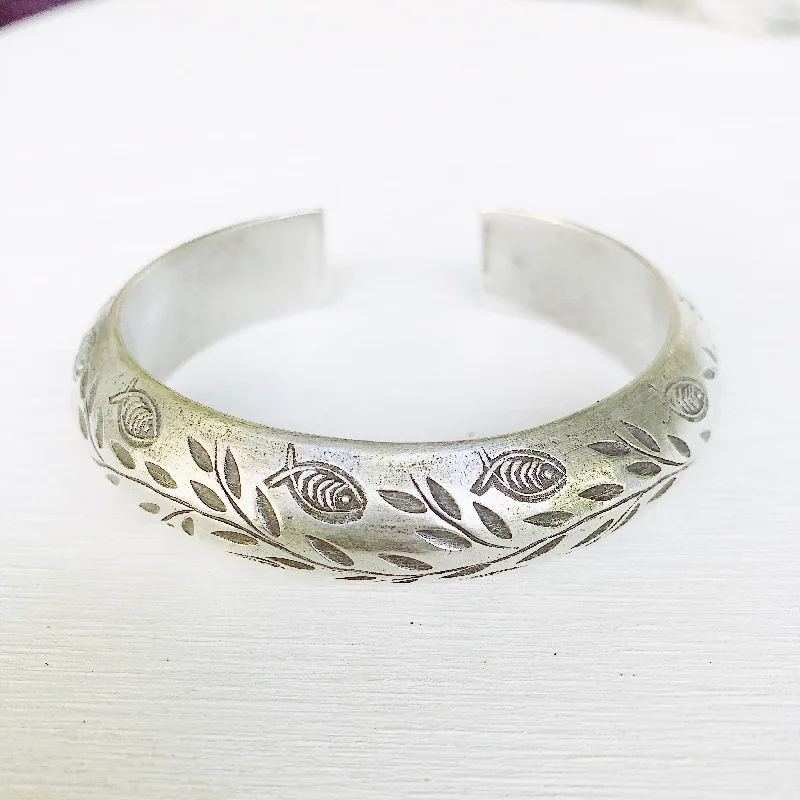 Bangle Bracelets with Birthstone AccentsFISHY ENGRAVED CUFF BANGLE