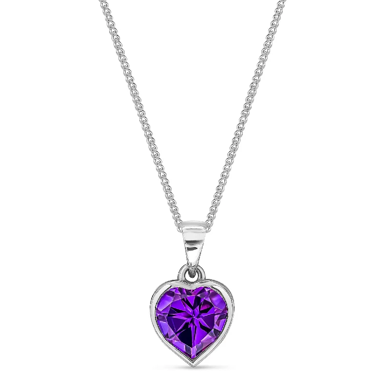 Nature - Inspired Pendant Necklaces with Leaf or Flower Designs9ct White Gold Amethyst Heart Pendant 1.65ct