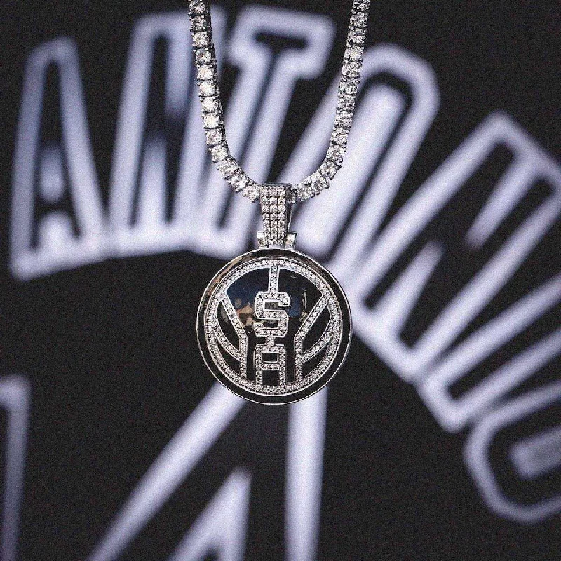 Nature - Inspired Pendant Necklaces with Leaf or Flower DesignsSan Antonio Spurs Official NBA Logo Pendant