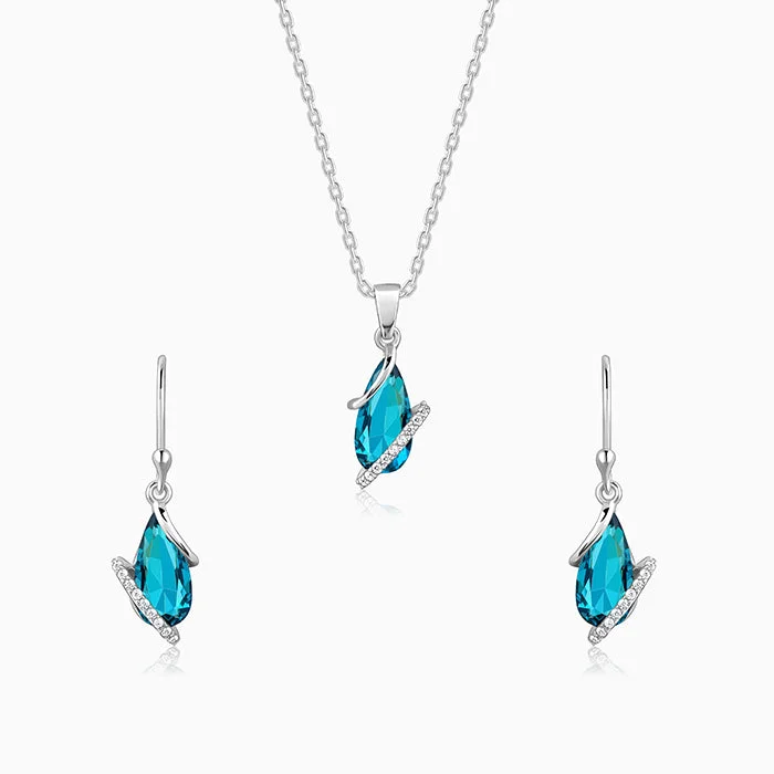 Crystal - Embellished Pendant Necklaces for a Glamorous LookSilver Blue Night Set